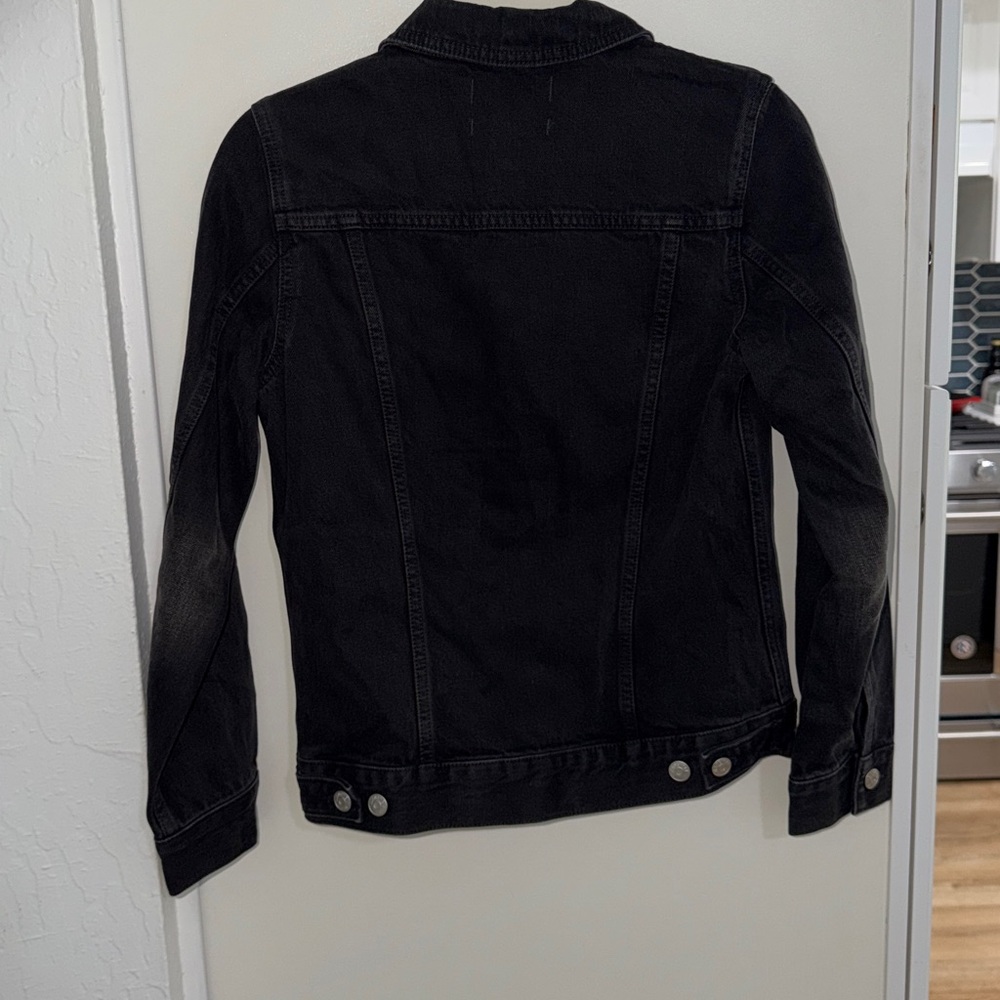 Madewell Black Denim Trucker Jacket - Picture 2 of 6